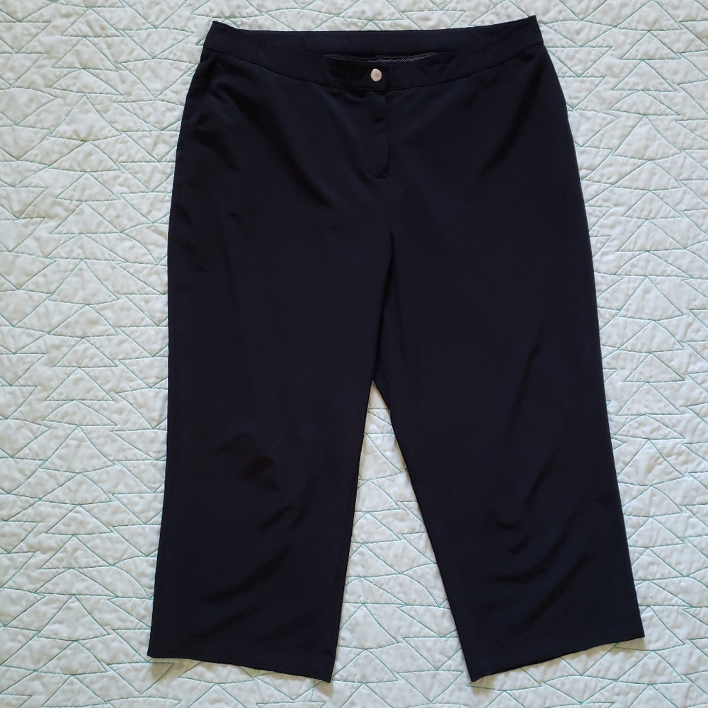 Chico's Zenergy Black Activewear Cropped Pants